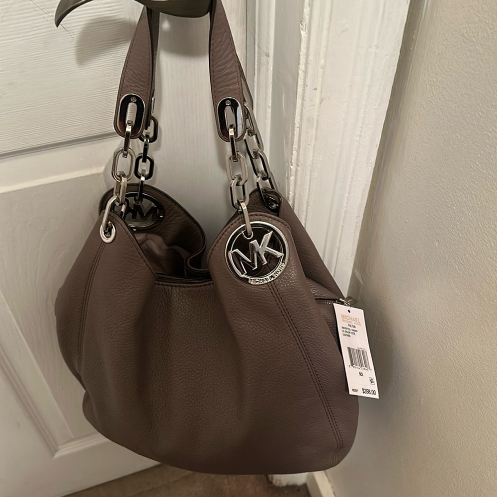 Michael Kors large leather tote with dust bag.